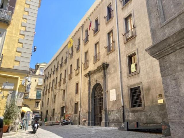 Апартаменти Centro Storico S Chiara House Неаполь Екстер'єр фото
