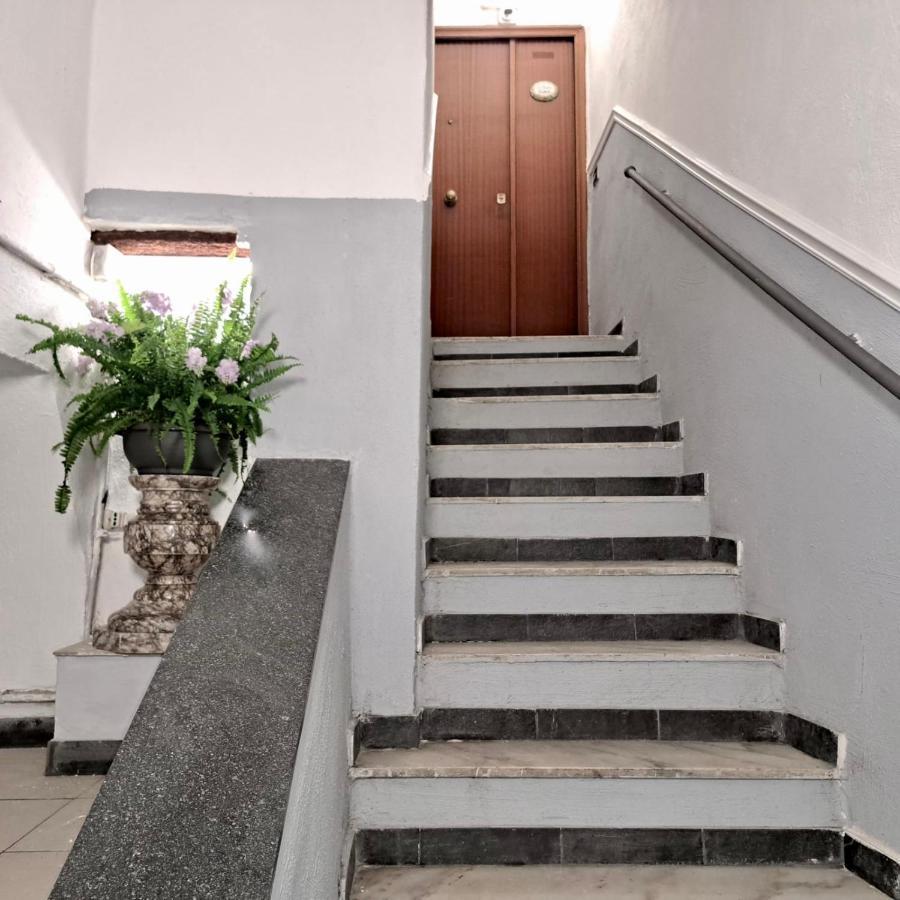 Апартаменти Centro Storico S Chiara House Неаполь Екстер'єр фото